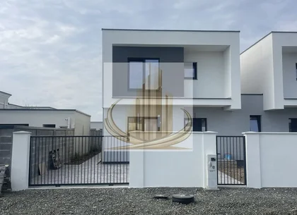 Duplex Săcălaz | 102 mp utili | Teren 335 mp |4 camere