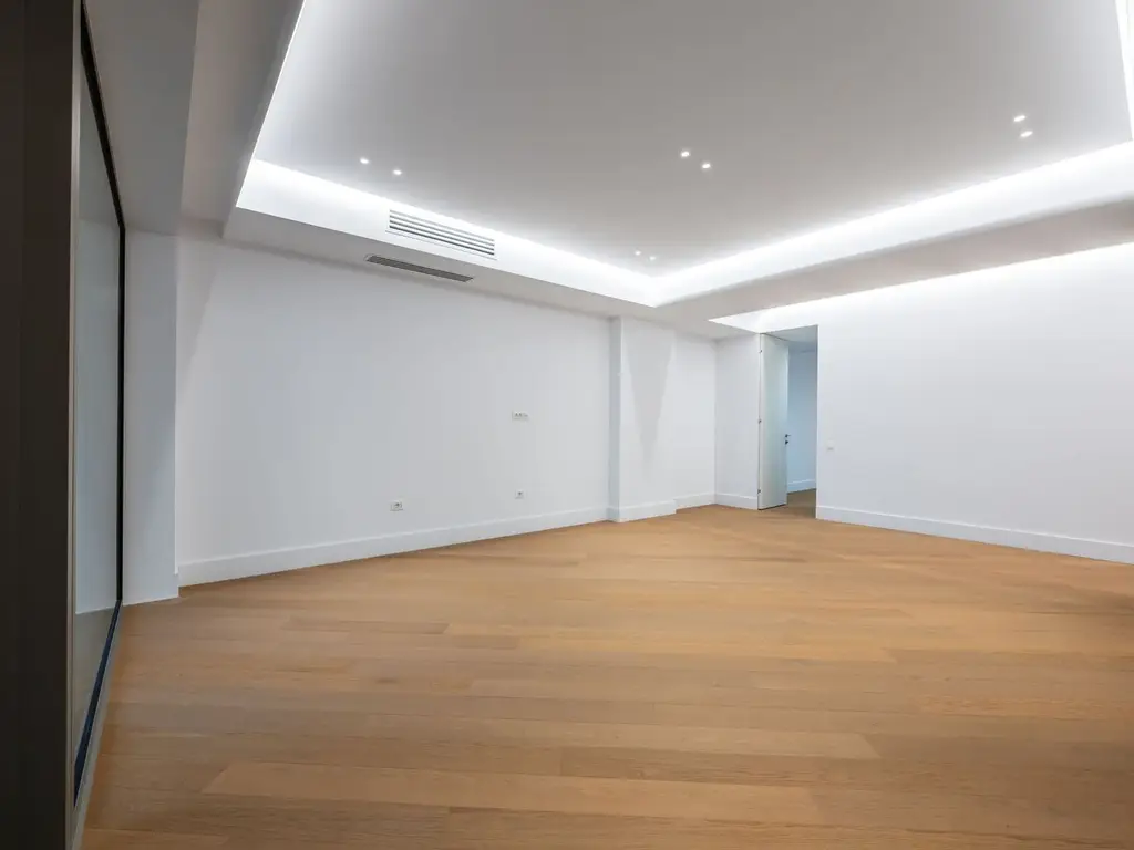 CORTINA 126 | Apartament exclusivist | Vedere dubla | 2,900 Eur/mpc | LUX