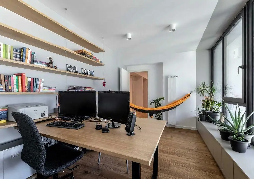 Duplex cu view superb, pe malul Lacului Plumbuita