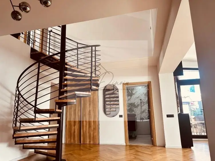 Vila Sos. Chitilei I Renovată Integral 2025 I Mobilata I Pod T-ta