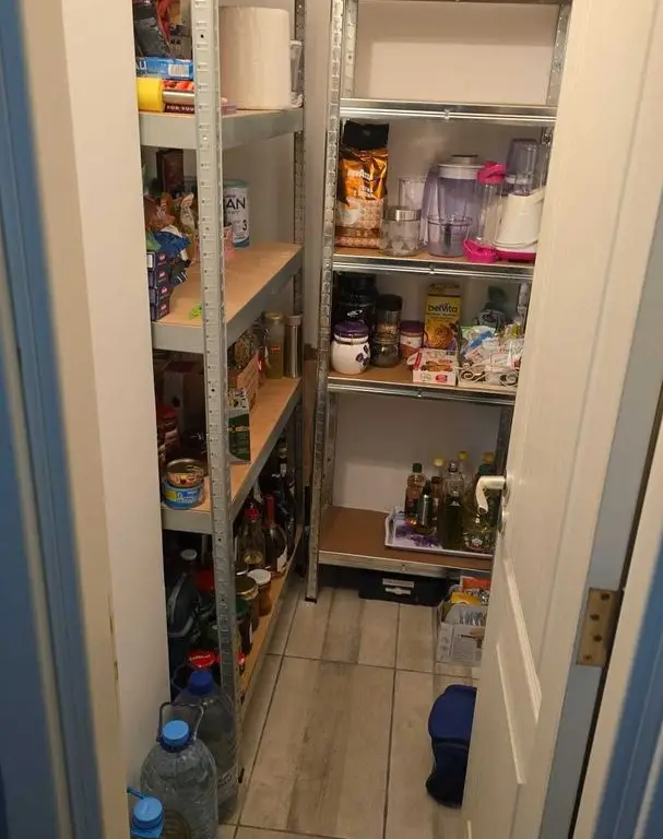BRASADAS vinde ap 4 cam etaj 10/10 in Centru Nou.