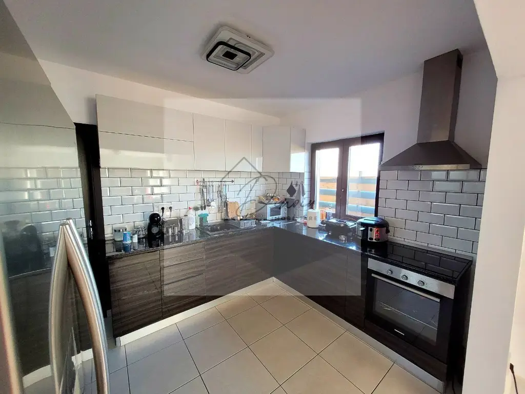 Casa 4 camere | 2 bai | 300mp teren | 2021 | Comision 0%