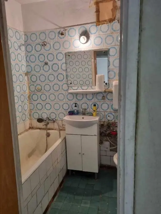 Apartament 3 camere Drumul Taberei Pascani + GARAJ