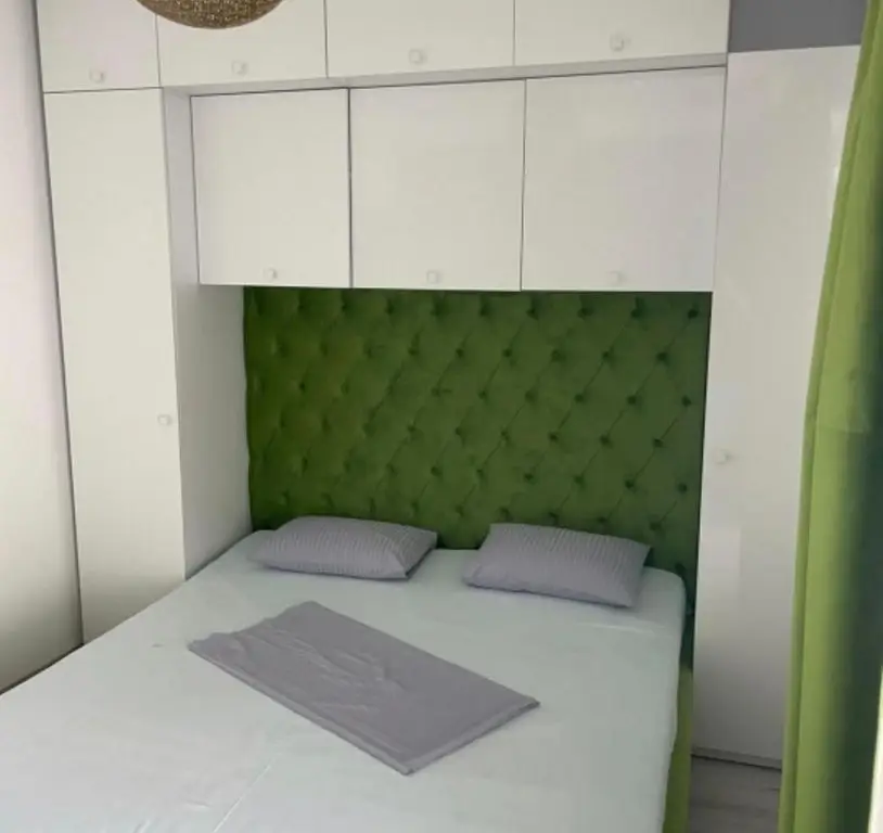Apartament 2 cam. de vanzare 61mp + terasa 15 mp la 30 m de plaja - Mamaia Nord