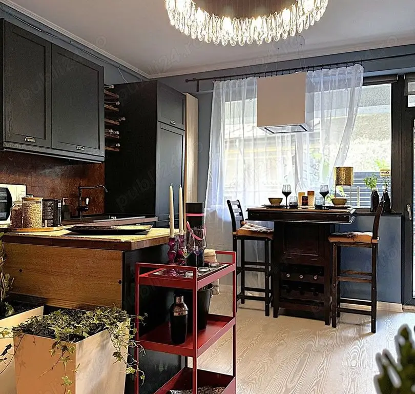 Apartament cu terasa si parcare,ultracentral ,str. Matei Voievod,finisaje de lux