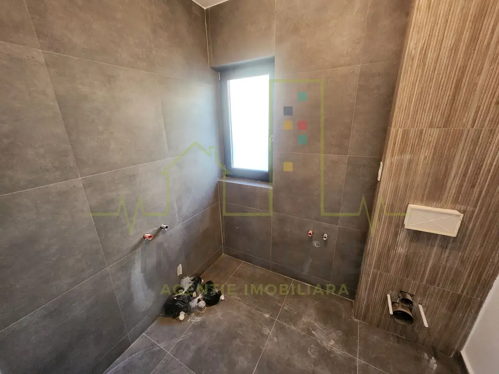 Duplex. Dumbravita. Toate utilitatile. Asfalt.