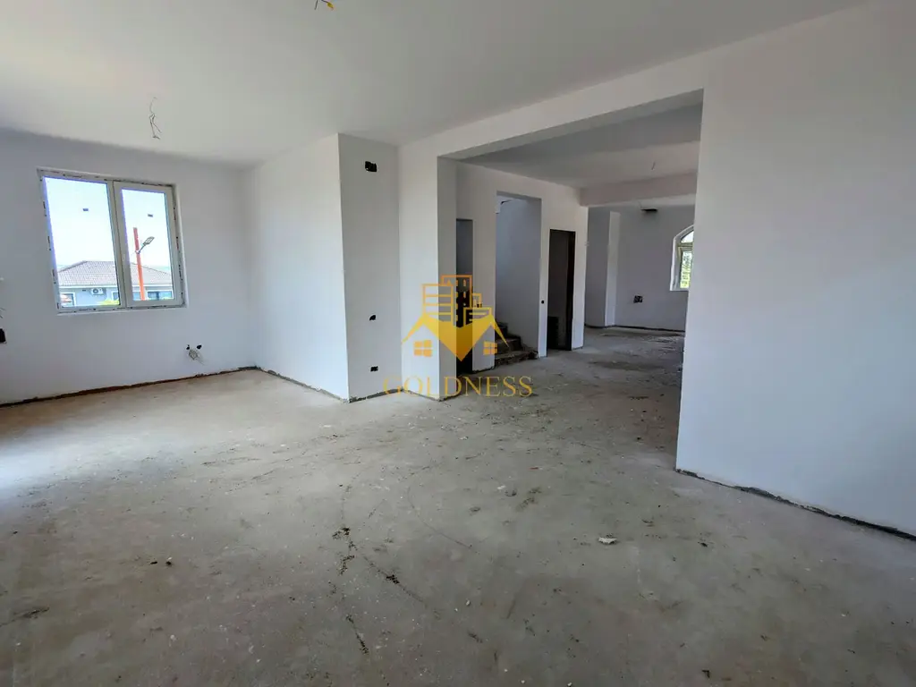 Comision 0%! Vila, 4 Camere, Dezmir, Constructie Noua, 450 mp, 4 Bai