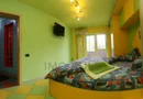 5 Camere. Etaj 1. Complex.