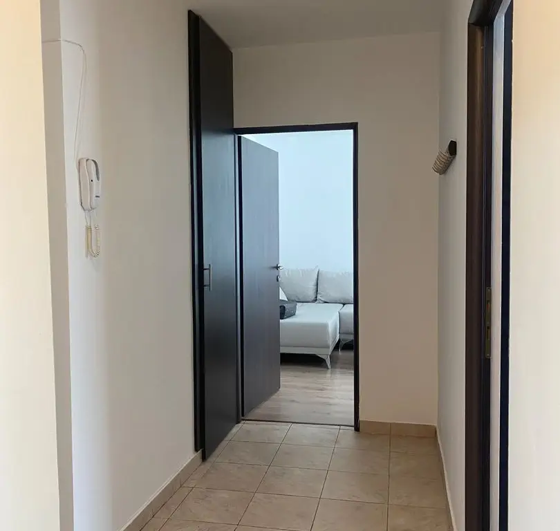 BRASADAS închiriază ap 2 Cam Et 7 55mp UNIRII, Cantemir.