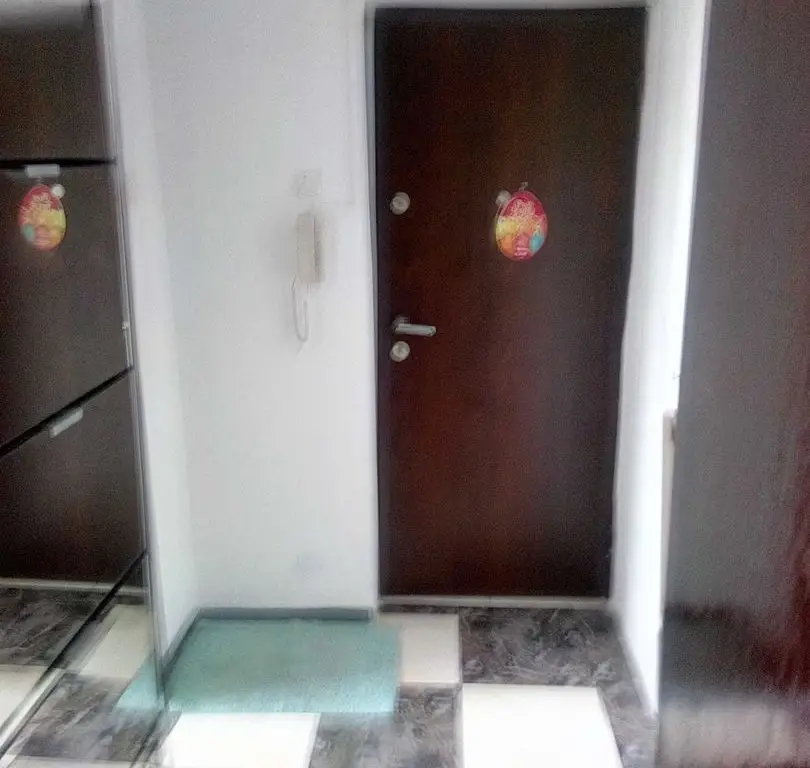Vând apart. 3 camere-semidec-2bai-69mp-la 50 m de gură metrou Dristor1