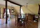 Casă elegantă, spațioasă, ideală pentru familie – Sanmihaiu Roman