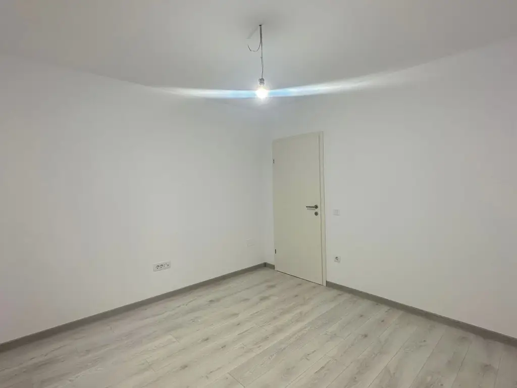 Inchiriere apartament nemobilat Casa Nobel Lângă Coresi