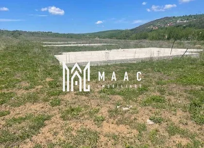 Teren intravilan cu fundatie I 700mp I Șura Mare