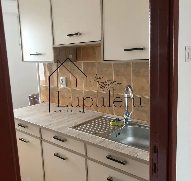 Apartament de Închiriat | 40 MPU | Etaj 2 | Zona Terezian