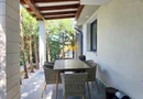 Casă modernă de vânzare, curte, 6 camere, parcare, Zona Vivo, Florești