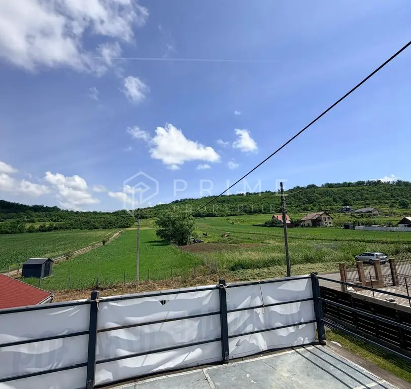 Casă individuală la 1 km de Târgu Mureș | 110 mp | Garaj | Terasă mare