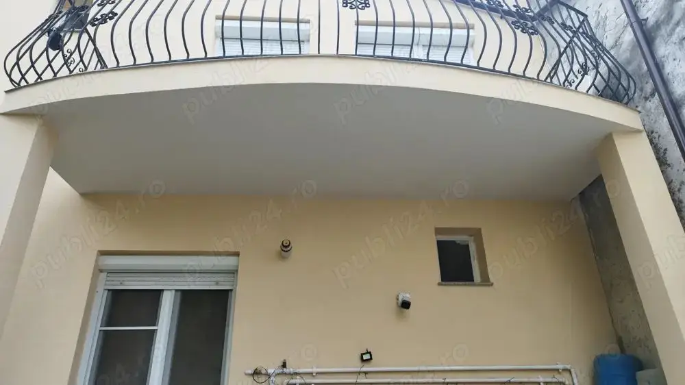 BRASADAS vinde casa cu fundație înaltă in zona 14 Mai.