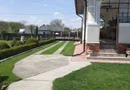 Casa la 40 km de București și la 15km de Ploiesti
