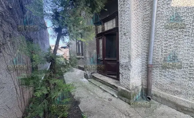 Casă de vânzare cu 3 camere