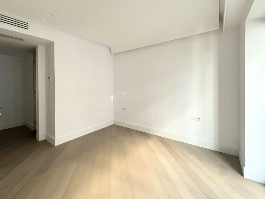 Apartament 3 camere în complexul rezidențial de lux Cortina Iancu Nicolae