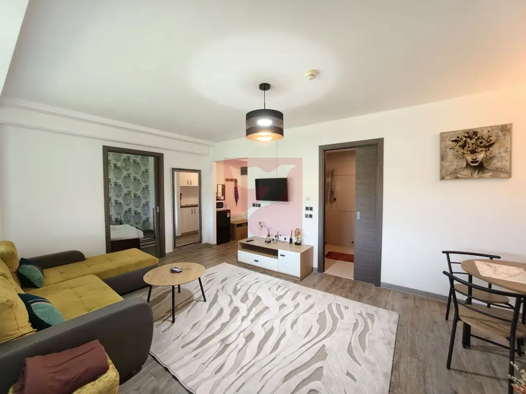 2 apartamente intr-unul singur!