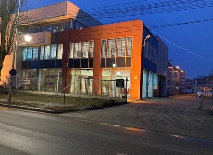Birouri+Depozit, 1532 mp utili, aut. ISU, 2001 mp teren, apr. metrou, proprietar
