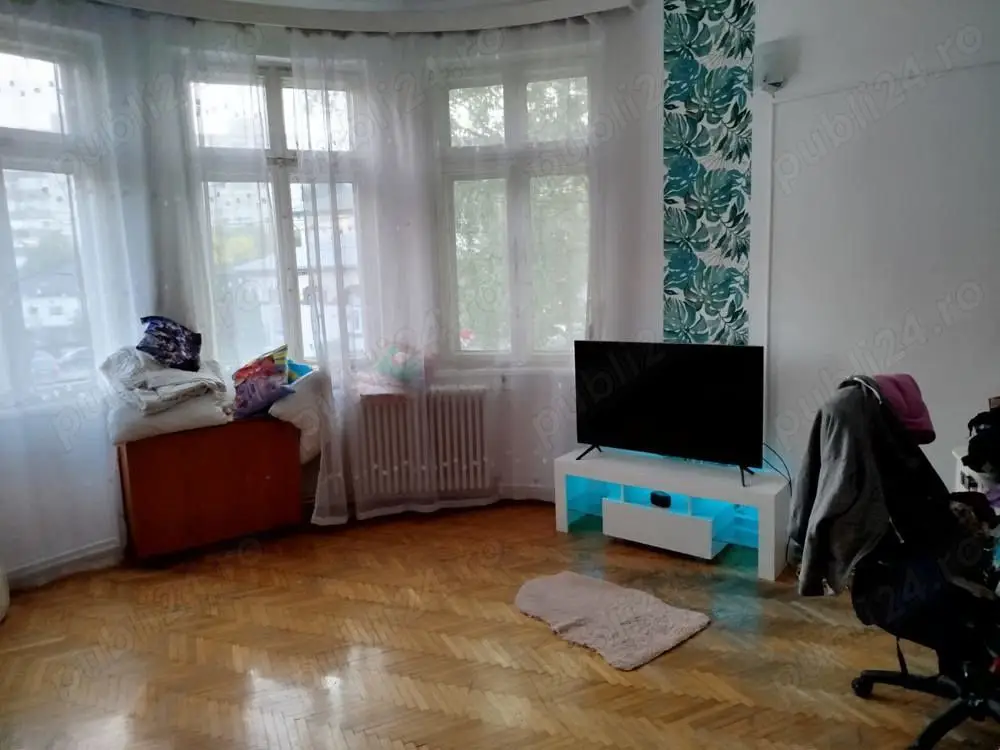 BRASADAS vinde casa cu 14 camere in Iasi zona CENTRALA.