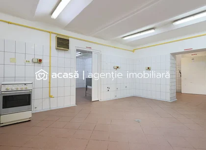 Spațiu ideal pentru birouri sau clinici