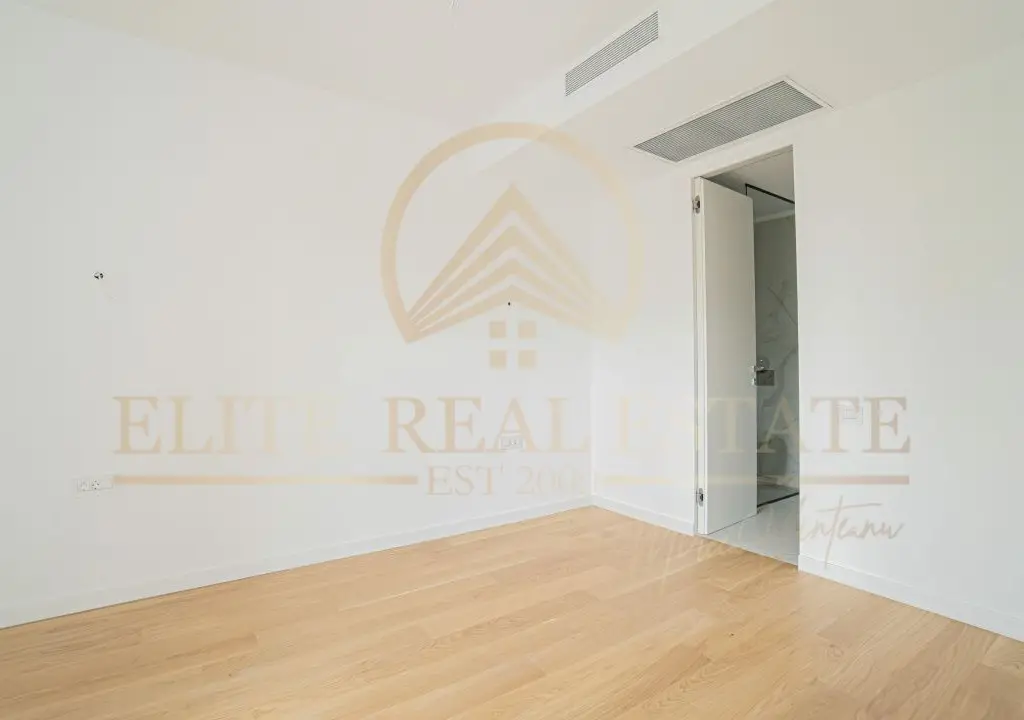 Stațiunea Mamaia - Vânzare apartament cu 2 camere, 2 bai si terasa