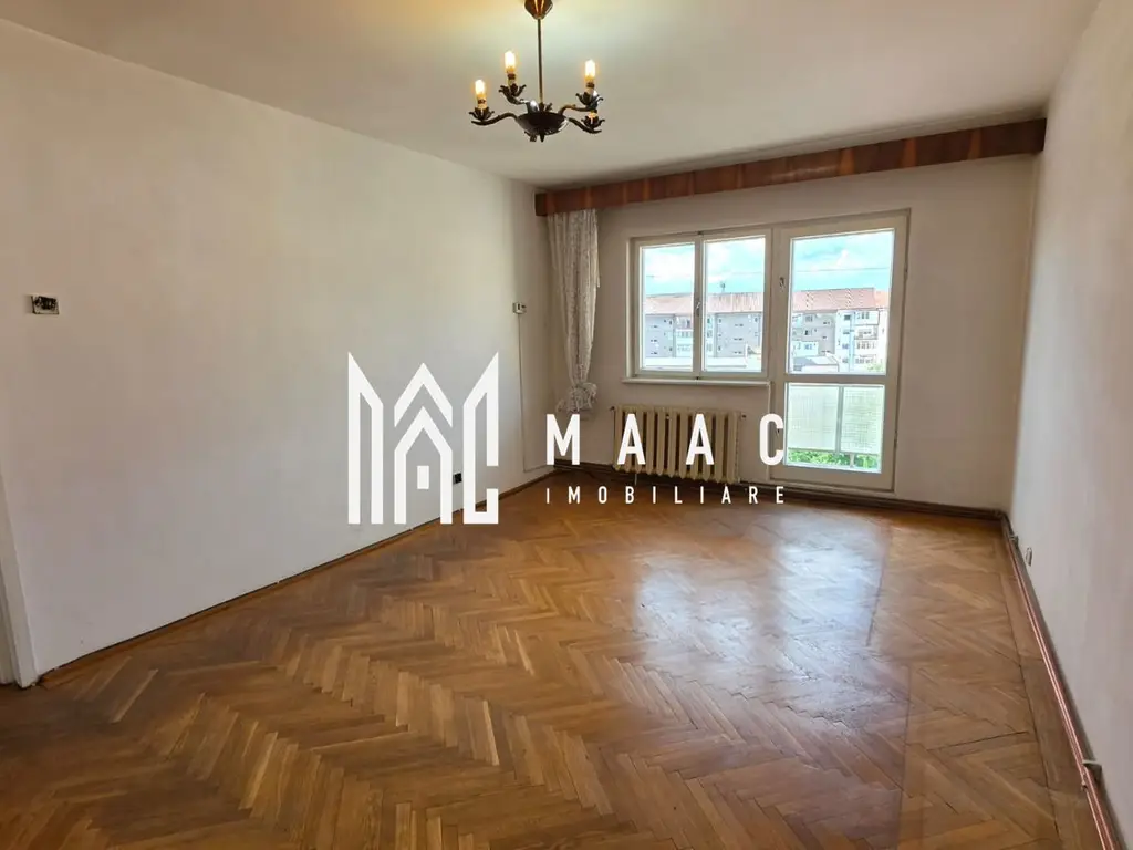 Apartament de vanzare Sibiu 3 camere decomandat | Strand | 2 bai, 2 balcoane