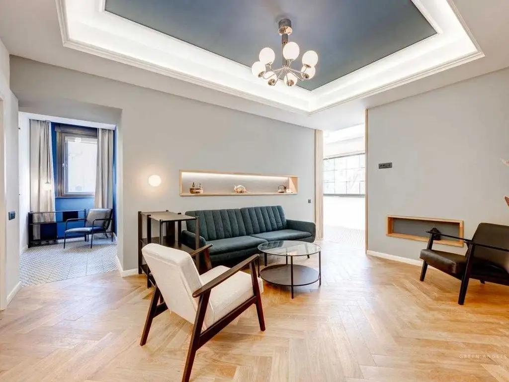 Vand APARTAMENT 3 CAMERE in FLOREASCA (direct proprietar)