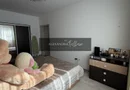 Apartament 3 camere, curte, boxa, parcare, Sub Cetate