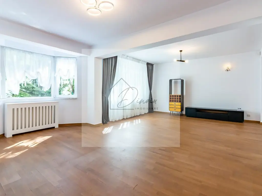 Vila Pipera I Complex Azur I 5 camere, jacuzzi, curte I COMISION 0%