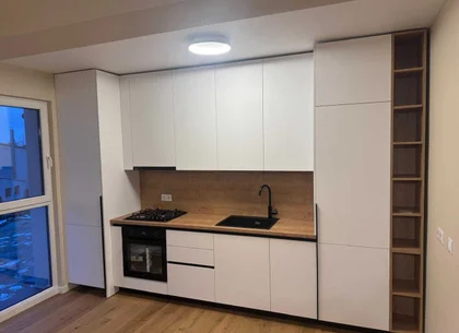 BRASADAS vinde ap finisat, mobilat 2 cam cu loc parcare.