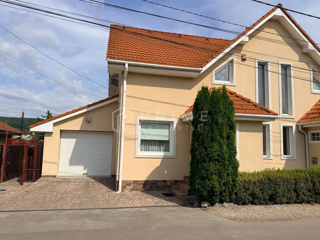 Duplex modern | Complet Mobilat și Utilat I Curte amenajată I Unirii