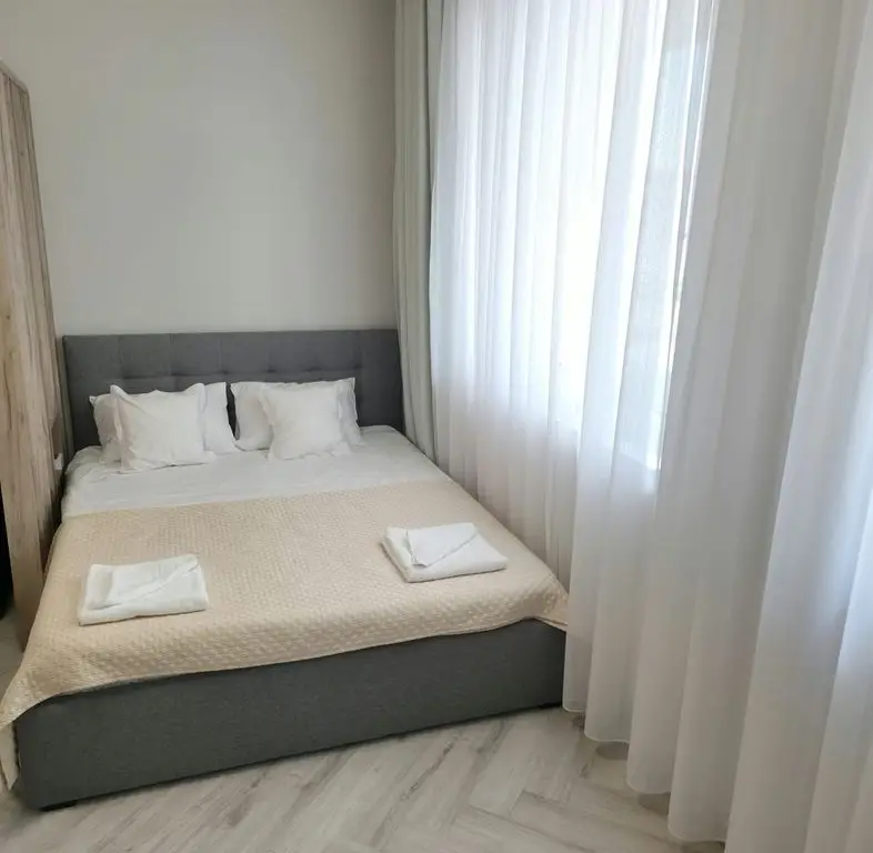 Apartament 1 cam, loc de parcare, Băile Felix. 120 000 E. Comision 0.