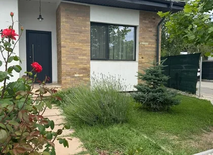 Live Surrounded by Nature *Beautiful Furnished Home in a Secure Gated