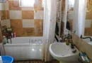 Casa individuala. 2 fronturi. Pozitie buna.