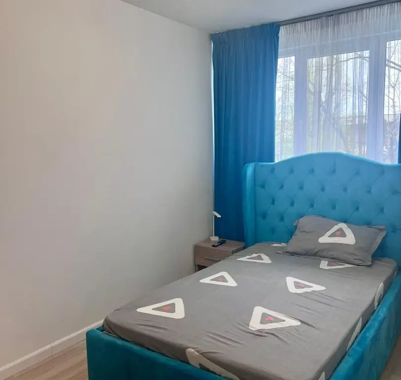 Apartament cu 3 camere, mobilat si utilat, etaj 1 -zona Tiglina 3