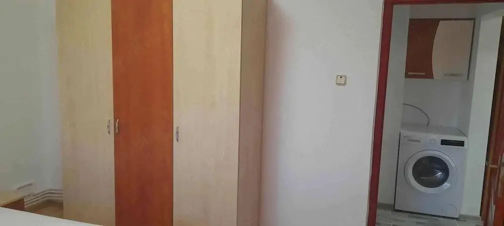 De inchiriat apartament cu 2 camere Micro 20 et. 4/7, 1700 lei