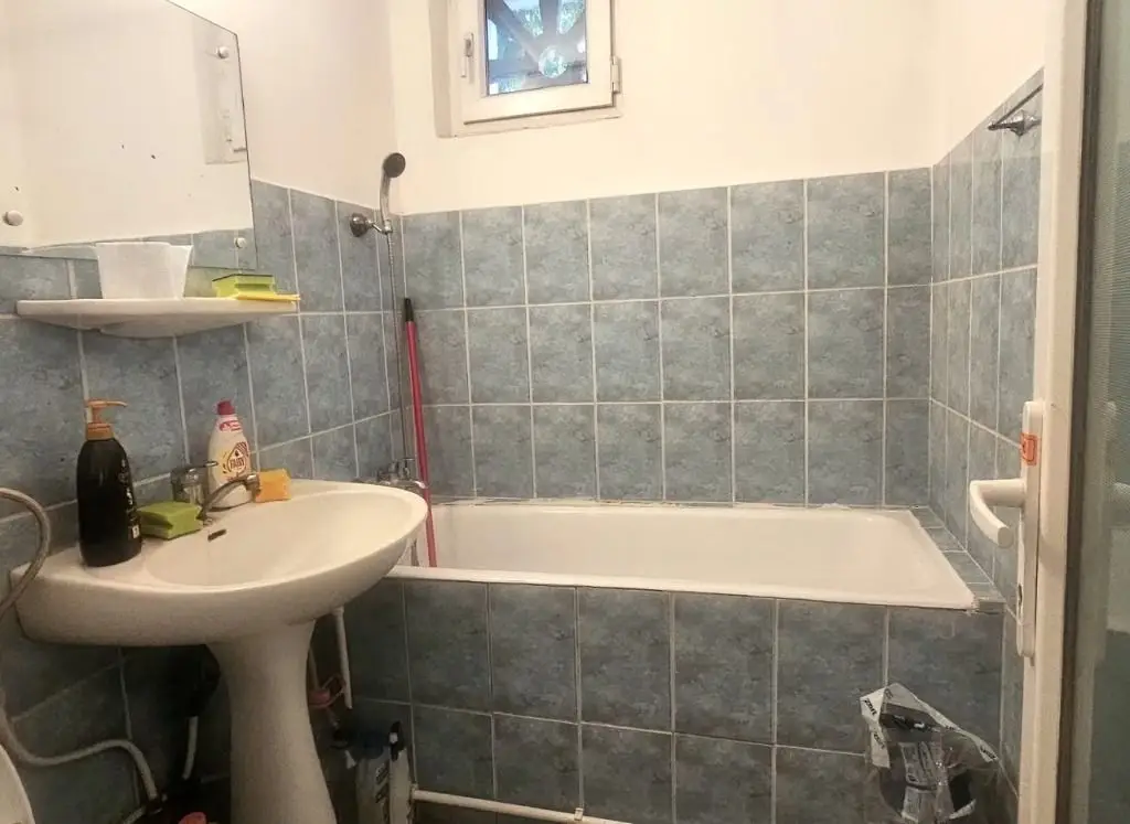 De vanzare apartament cu 2 camere, zona Nespalata, 72.000 euro