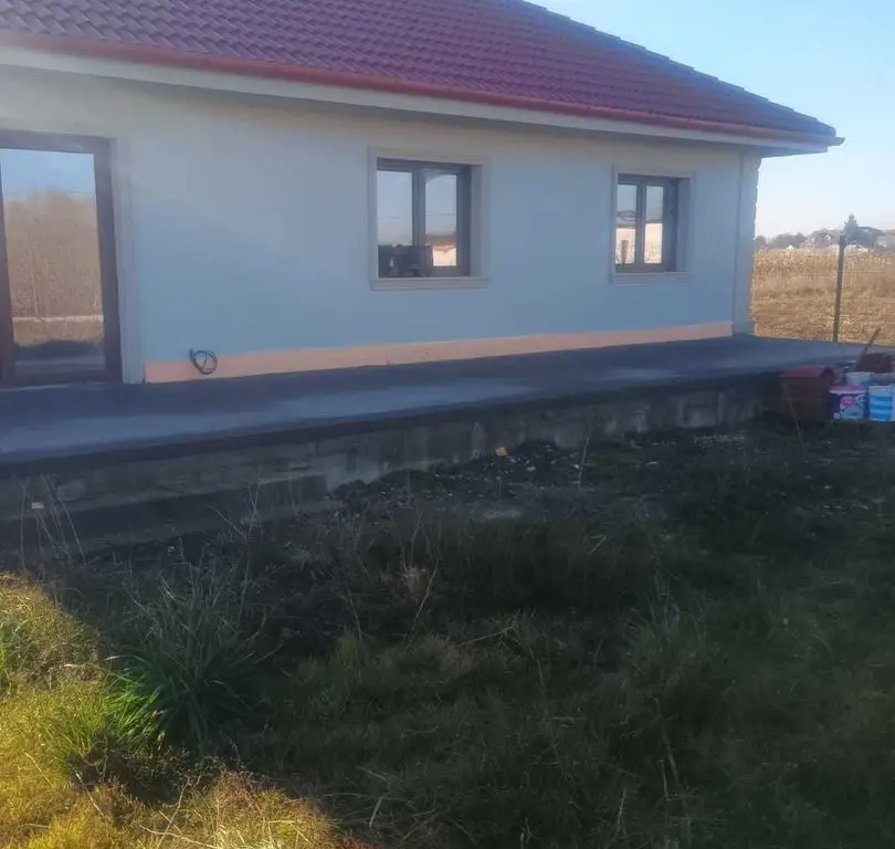BRASADAS vinde casa semifinisata in zona Ispirescu.