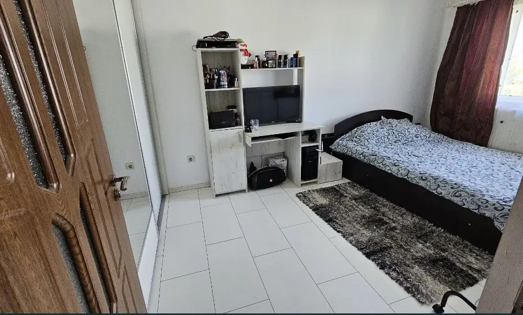 Ap 3 camere vand sau schimb