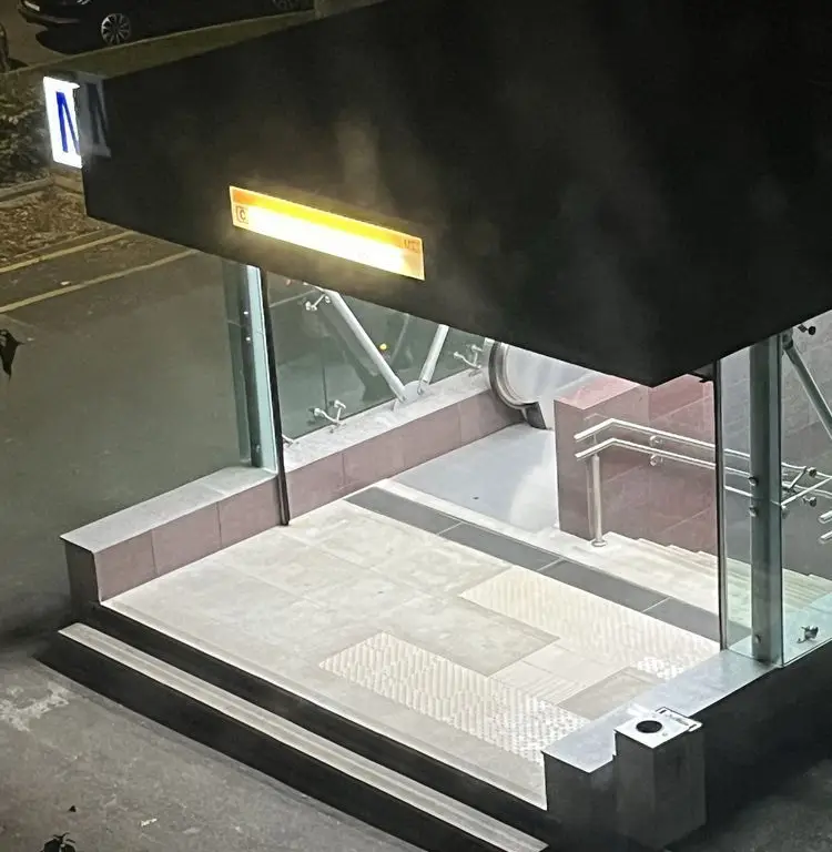 Vand apartament 3 camere Drumul Taberei-Romancierilor