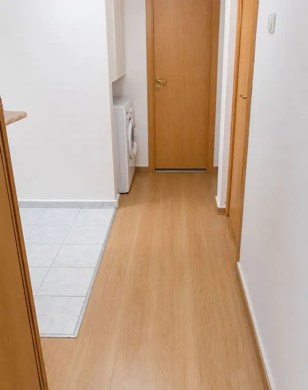 Apartament 4 cam, 79 mp, etaj 1, 2 băi, 2 balcoane, Lipovei – 130.000