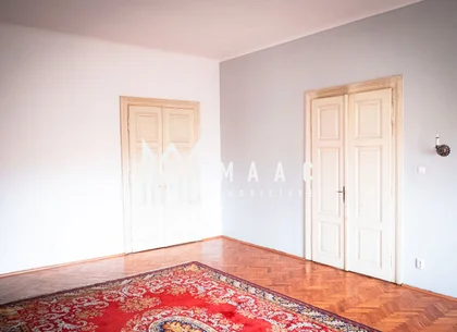 Apartament la Vila | 3 Camere | 150MPU | Parcare privata