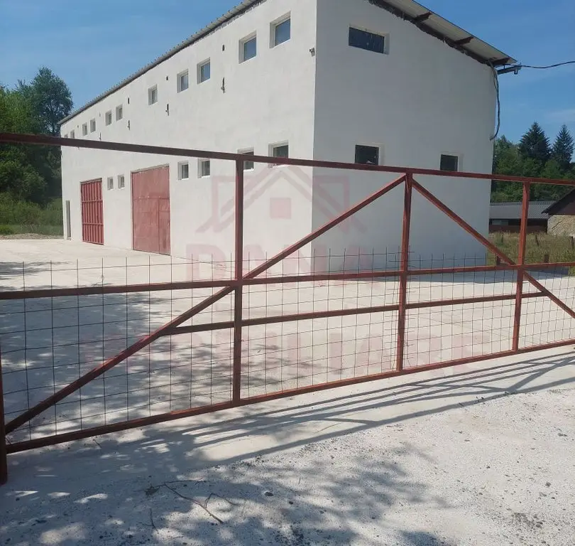 HALĂ DE VÂNZARE SAU ÎNCHIRIERE, ÎN LOC.. BĂUȚAR, JUD. CARAȘ-SEVERIN