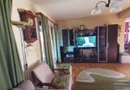 Casa individuala. Mobilata si utilata. Mosnita. Pozitie buna.