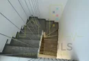 Apartament pe 3 nivele. Terasa 30 mp. 2 Balcoane. 2 Bai. Gradina