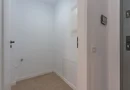 Apartament Decomandat | 53 mp utili + 10 mp balcon | Sala Polivalentă